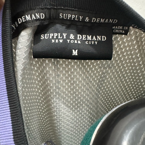 Jersey - Picture 2 of 3